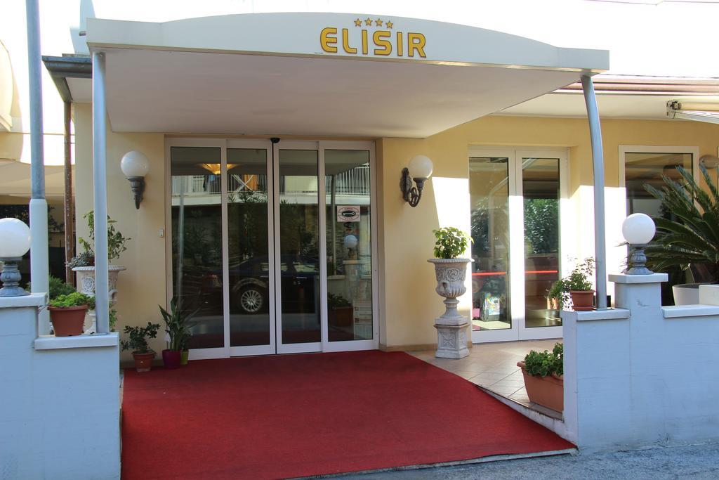 Hotel Elisir Римини Екстериор снимка